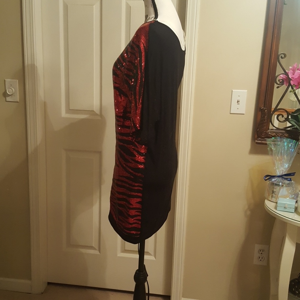 Asymmetrical Sequin Red & Black Zebra Print Top - image 8